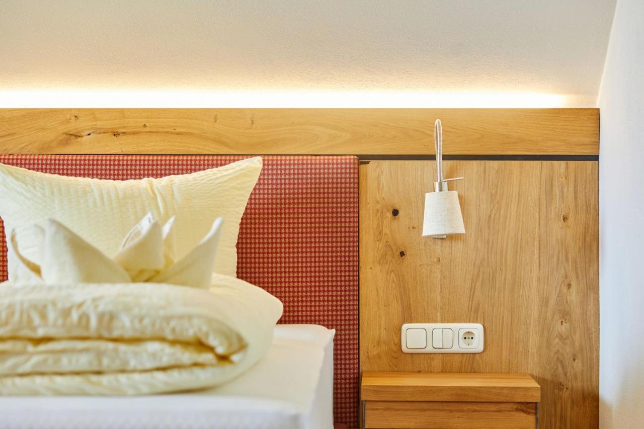 Appartement Traumblick Mit Indoorpool Und Privater Sauna Bad Goisern Buitenkant foto